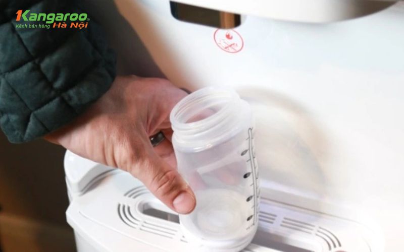 Có nên pha sữa bằng nước từ máy lọc nước không