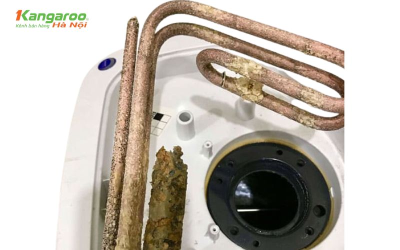 Thanh đốt bình nóng bị bám cặn